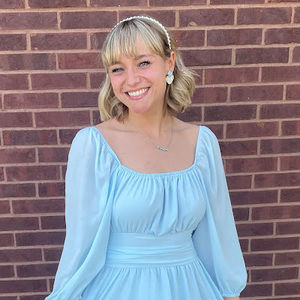 Meet your Posher, Kendra